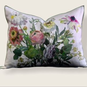 NWT Designers Guilt Marietta Acacia Pillow
